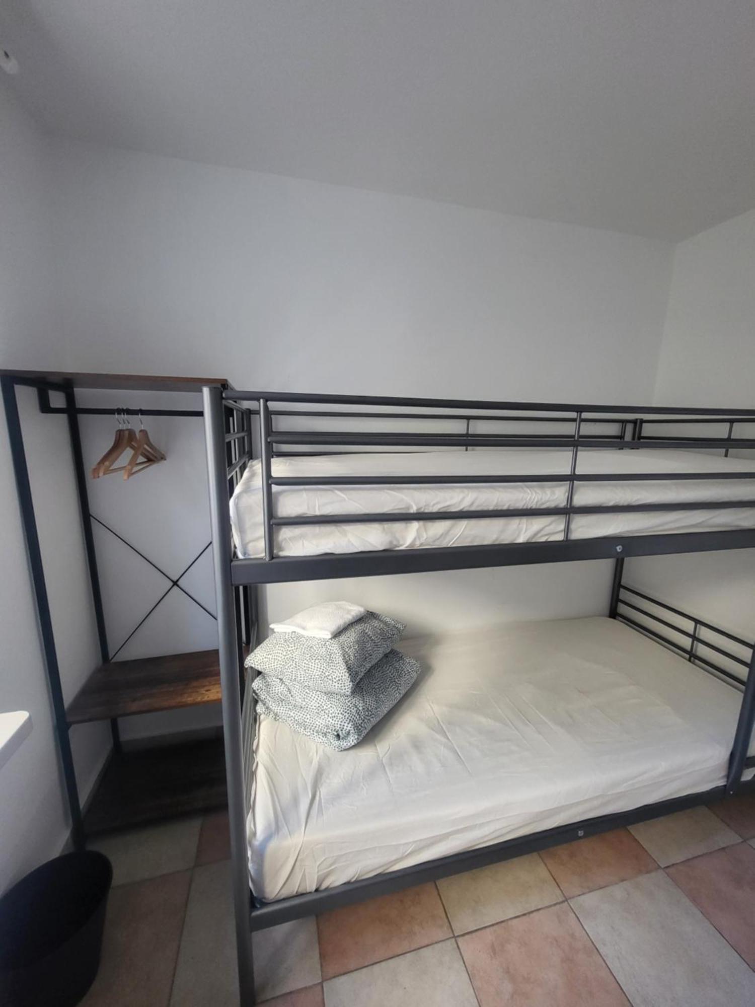 Rooms4Rest Popularna - Private Rooms For Tourists - Atr Consulting Sp, Z O,O, Warschau Buitenkant foto