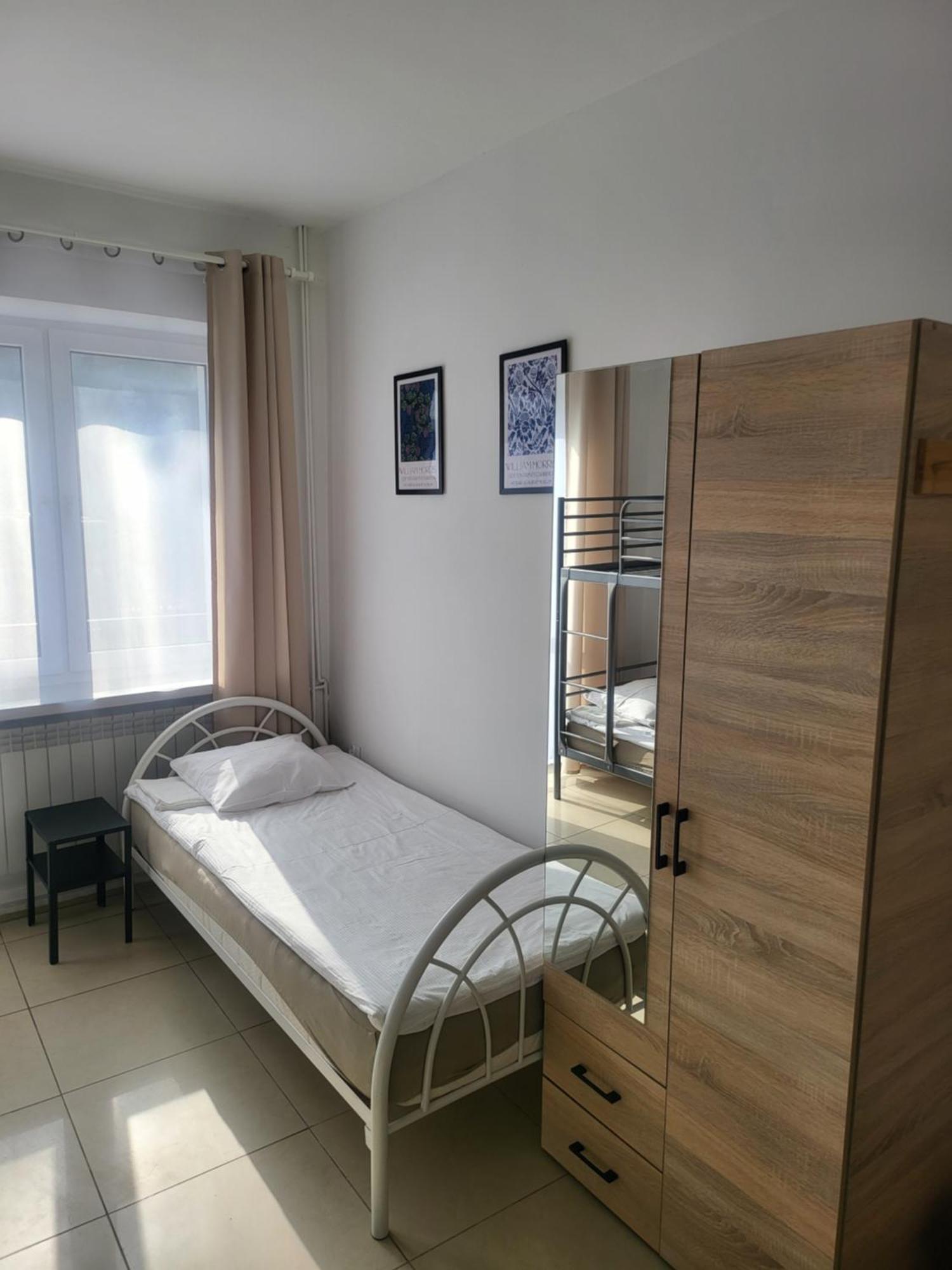 Rooms4Rest Popularna - Private Rooms For Tourists - Atr Consulting Sp, Z O,O, Warschau Buitenkant foto